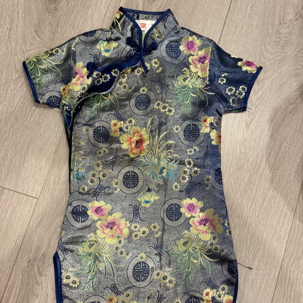 Floral Brocade Qipao